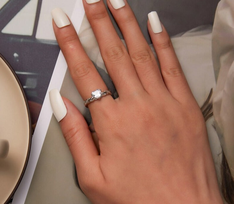 Romantic Ring